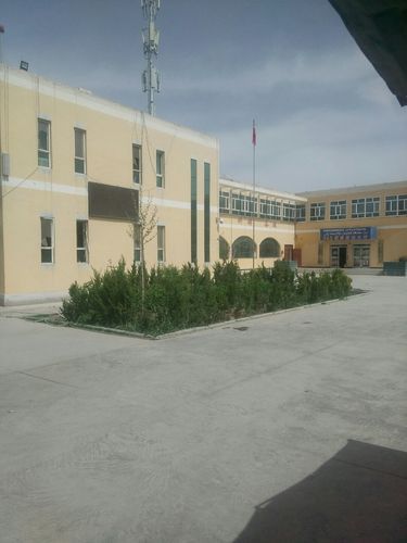 金口河区新增26例阳性感染者，涉及新疆维吾尔自治区喀什地区岳普湖县的简单介绍