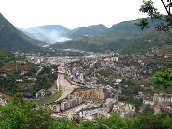 四川省乐山市马边彝族自治县疫情封城最新消息(乐山到马边封路没有)