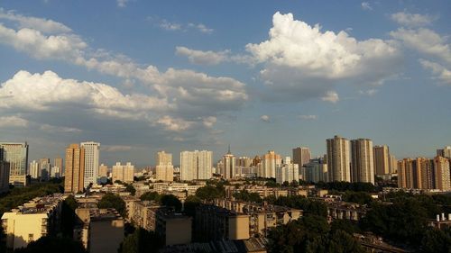 陕西省西安市新城区什么时候可以足不出户(西安新城区属于哪个街道办)