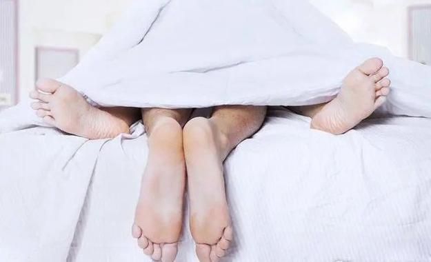 性爱姿势视频：性爱姿势视频分享充值教程V.94.57.44.74