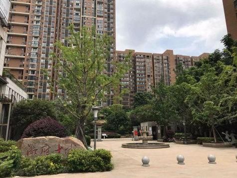 湖南长沙雨花区首例境外输入来源公布:长沙雨花区确诊病例