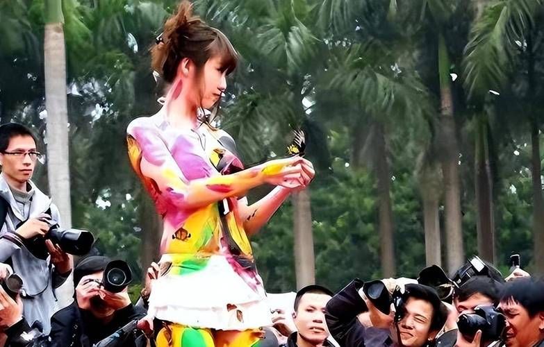 做他的裸模(高H)/做他的裸模(高H)获取24自助教程-哔哩哔哩V.62.19.69.73